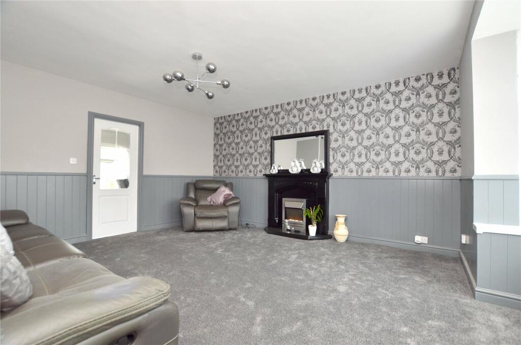 Additional property image - Tyersal Road, Bradford, West Yorkshire