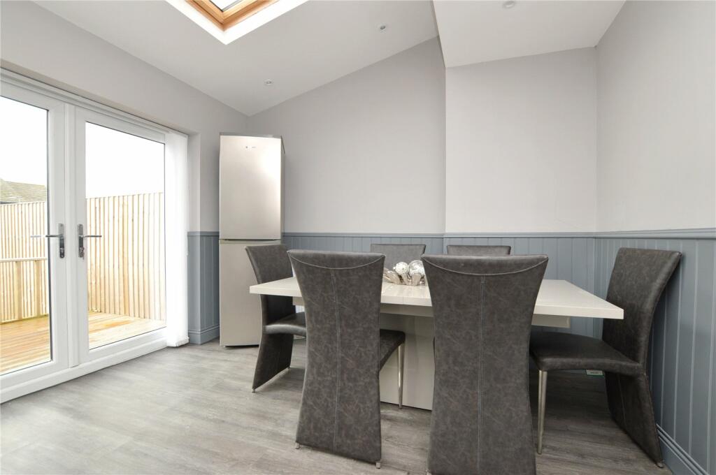 Additional property image - Tyersal Road, Bradford, West Yorkshire