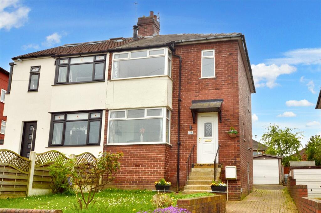 3 bedroom semidetached house for sale in Calverley Lane, Leeds, West