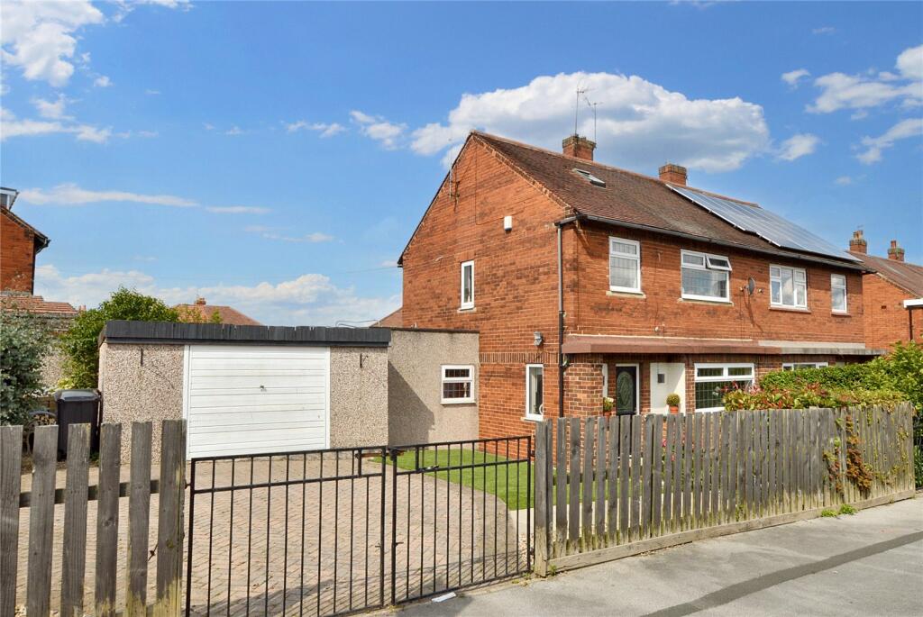 3 Bedroom Semi Detached House For Sale In Richmond Road Farsley