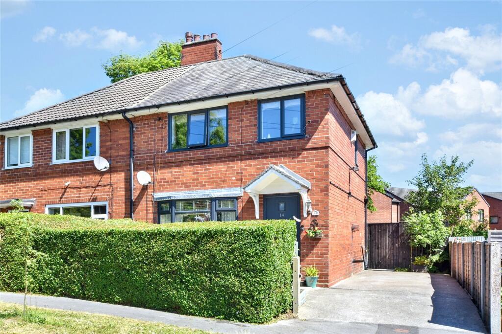 3 bedroom semi-detached house