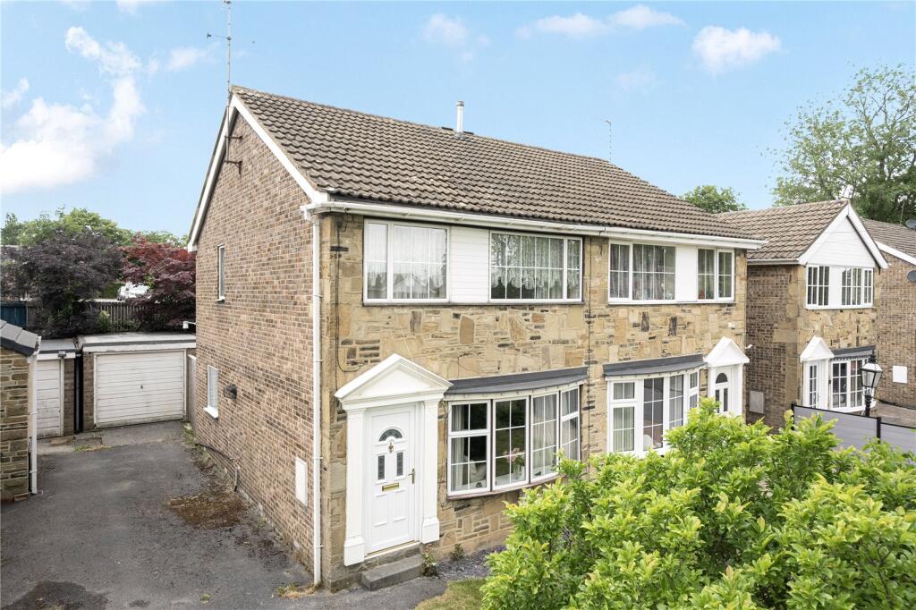 Main image of property: Sycamore Walk, Farsley, Pudsey, West Yorkshire