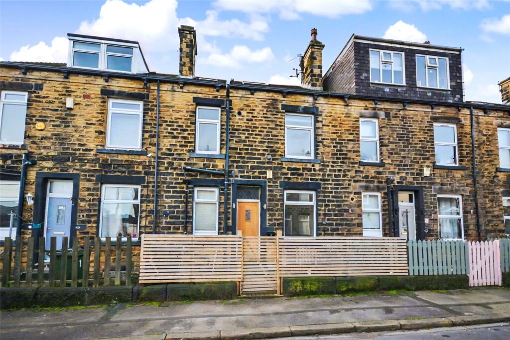 Main image of property: Rosecliffe Terrace, Leeds, West Yorkshire
