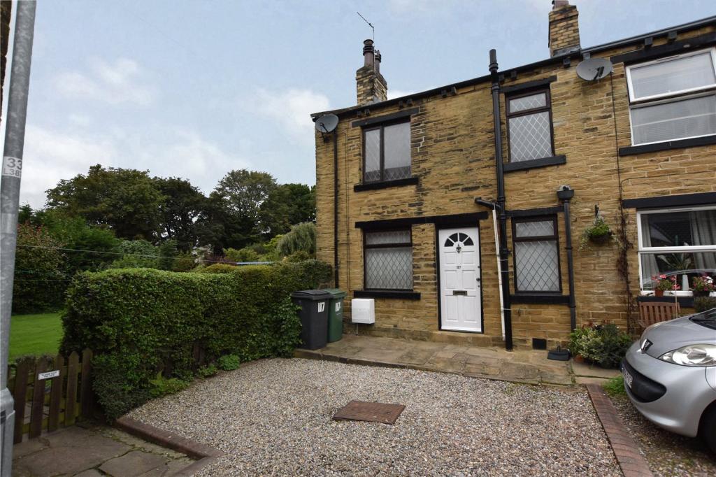 1 bedroom terraced house for sale in Littlemoor Road, Pudsey, West Yorkshire, LS28