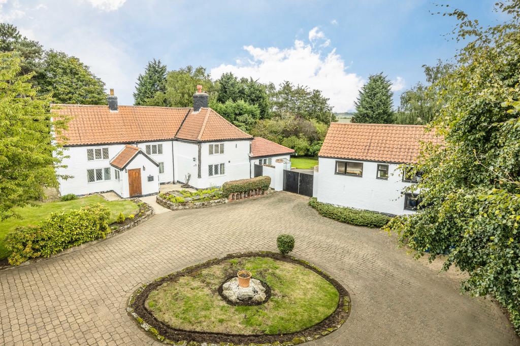 4 bedroom detached house for sale in The Manor House, High Street