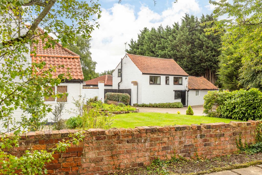 4 bedroom detached house for sale in The Manor House, High Street
