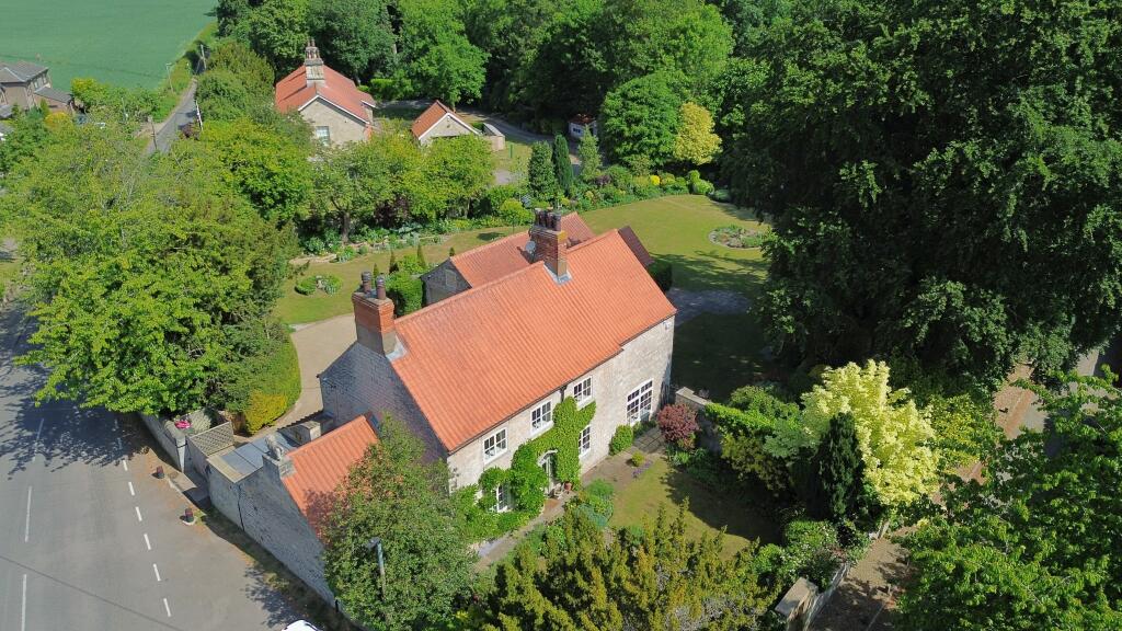 Main image of property: Lion Cottage, New Road, Firbeck, Worksop, Nottinghamshire, S81 8JT