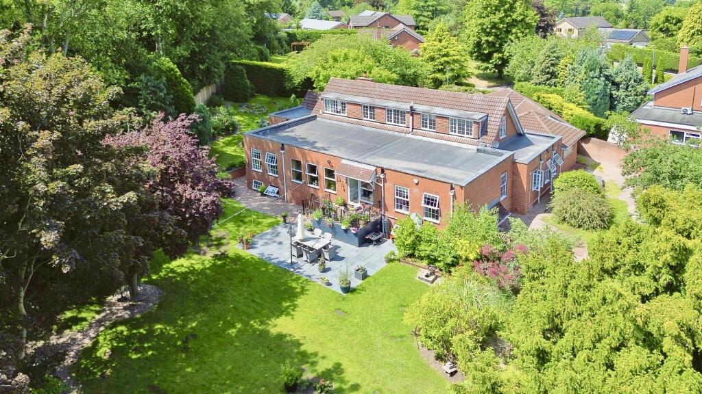Main image of property: 16 Blyth Hall, Blyth, Worksop, Nottinghamshire, S81 8HL
