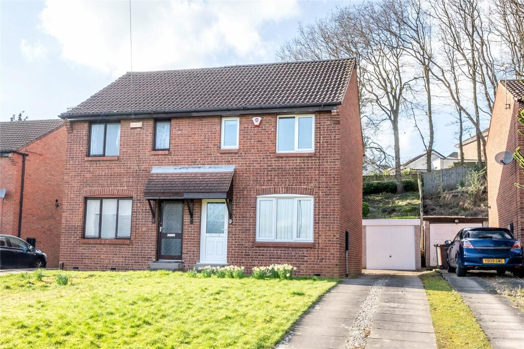 2 bedroom semidetached house for sale in Abbeydale Gardens, Kirkstall