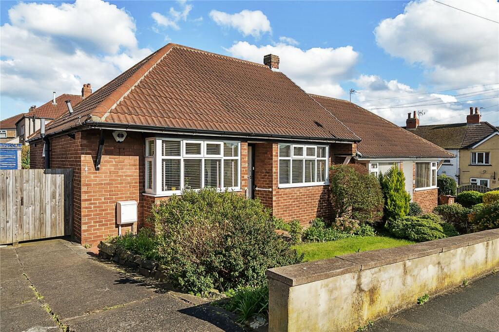 2 bedroom bungalow for sale in Bank Gardens, Horsforth, Leeds, West