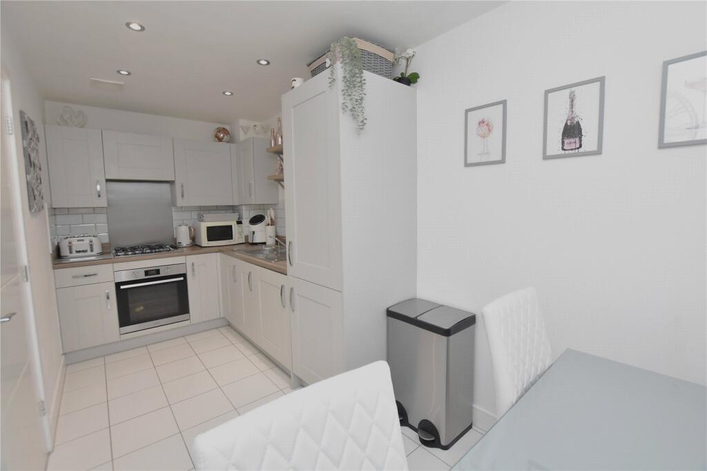Additional property image - Brompton Drive, Apperley Bridge