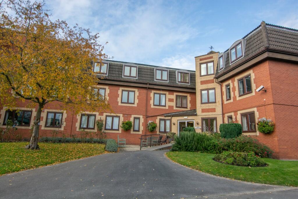 1 bedroom apartment for sale in Flat 25, Fairburn House, Regent