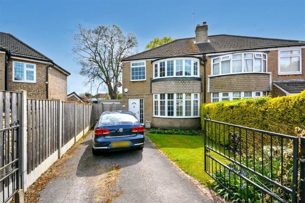 Main image of property: Hollin Hill Avenue, Oakwood, Leeds