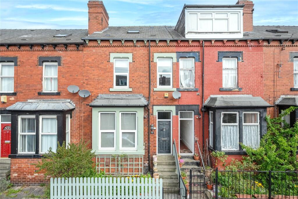 Main image of property: Sholebroke View, Chapeltown, Leeds