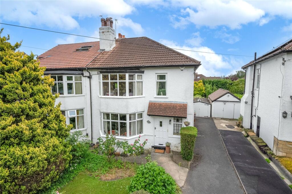 Main image of property: Oakwell Crescent, Roundhay, Leeds