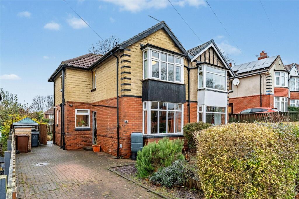 Main image of property: Roxholme Terrace, Chapel Allerton, Leeds