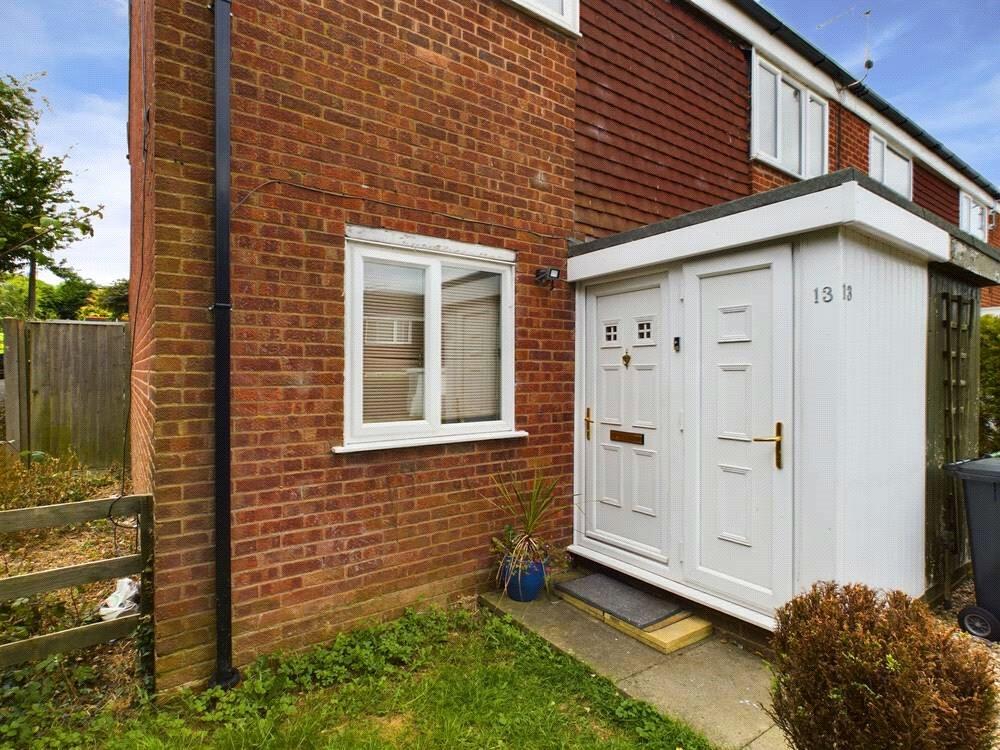 2 bedroom apartment for sale in Prestbury Close, Worcester