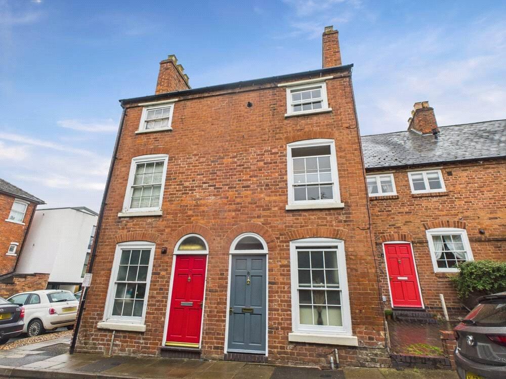 Main image of property: Victoria Place, Worcester, Worcestershire, WR5