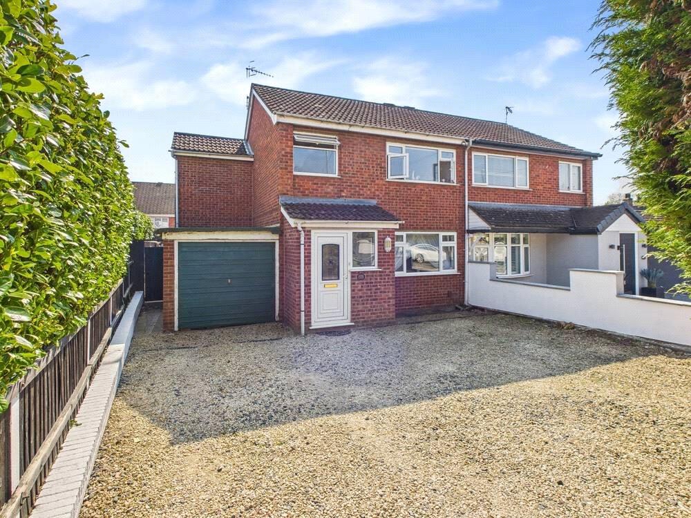 4 bedroom semi-detached house