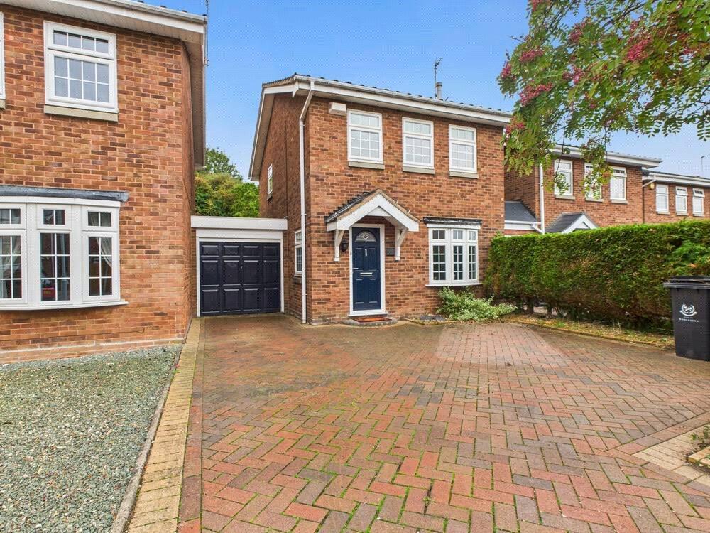 Main image of property: Stanway Close, Worcester, Worcestershire, WR4