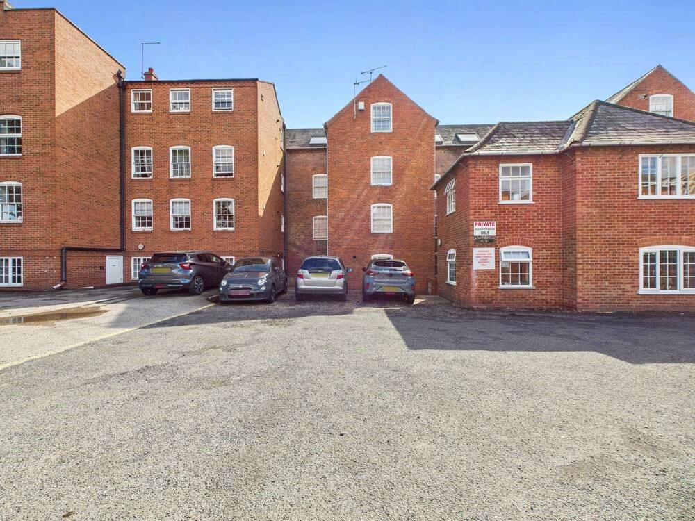 Main image of property: King Charles Court, Bath Road, Worcester, Worcestershire, WR5