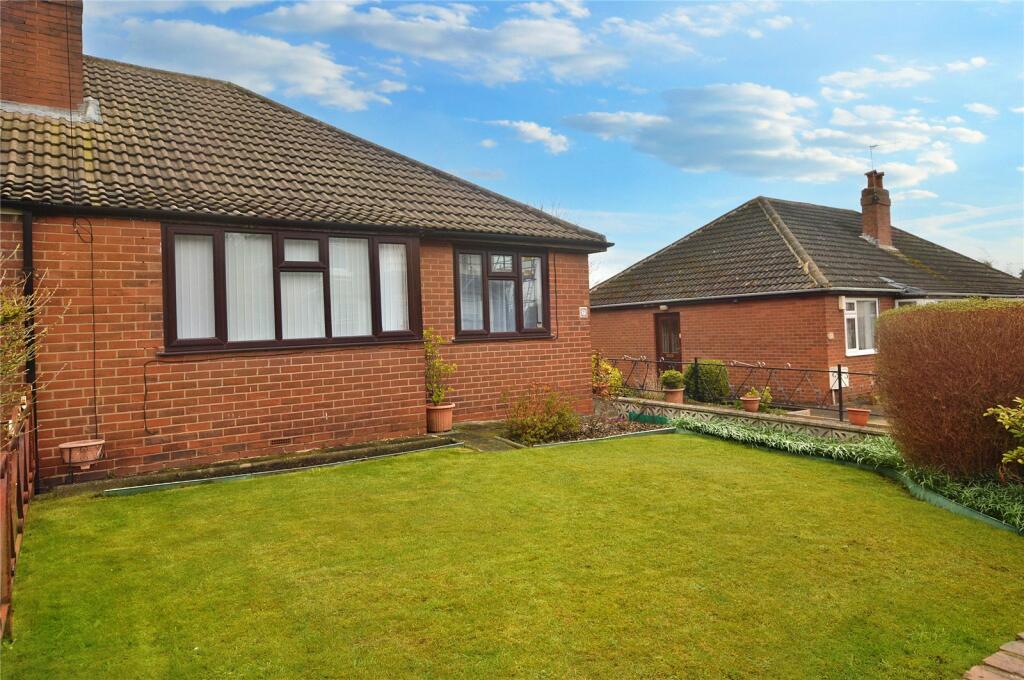 2 bedroom bungalow for sale in Oulton Lane, Woodlesford, Leeds, LS26