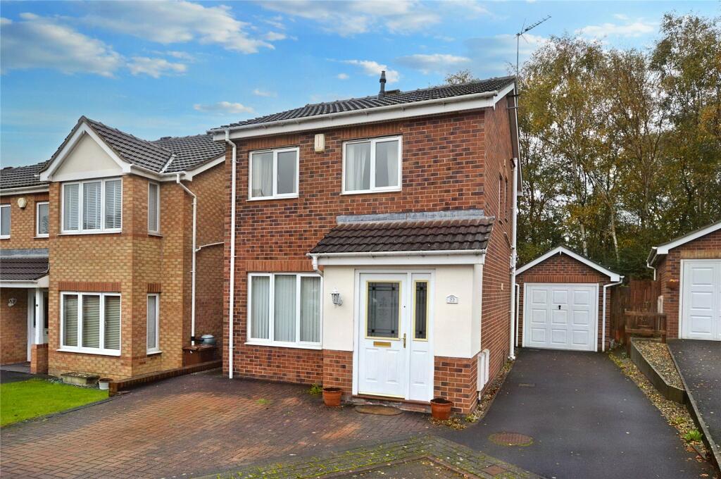 3 bedroom detached house for sale in Forrester Court, Robin Hood