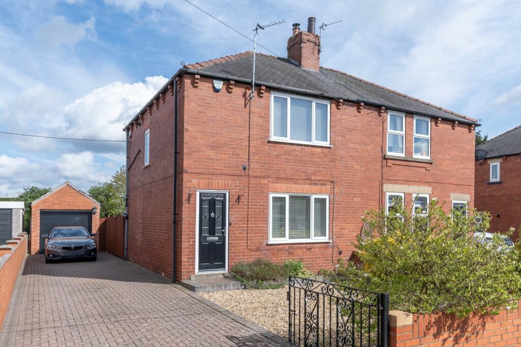 2 bedroom semidetached house for sale in Summerhill Road, Methley, Leeds, West Yorkshire, LS26