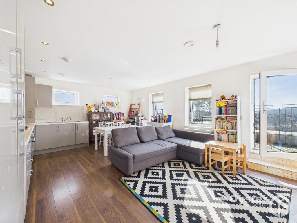 Main image of property: Telford Road, London, N11