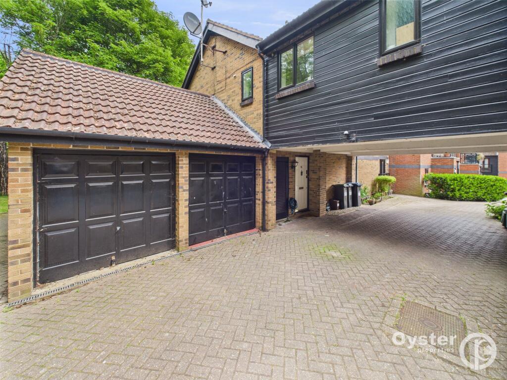 Main image of property: Walker Close, London, N11