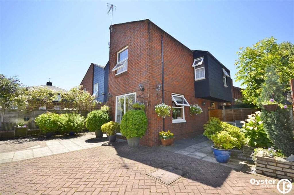 Main image of property: Whitmore Close, London, N11