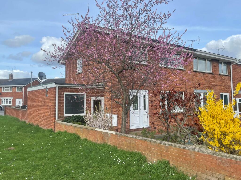 3 bedroom semidetached house for sale in 1 Hereford Close, Worksop, S81