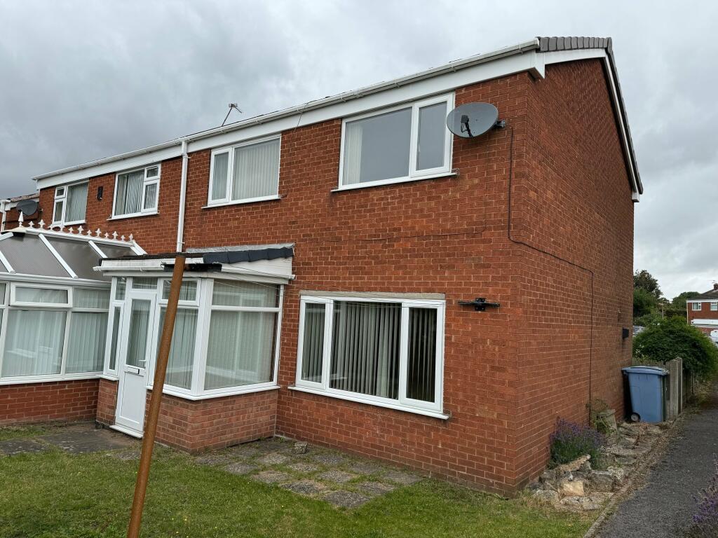 Main image of property: 5 Allsopp Drive, Worksop