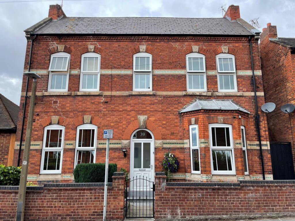 Main image of property: Apartment 2, 39 George Street, Worksop