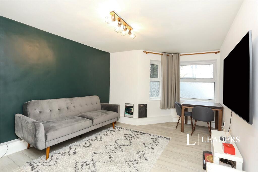 Main image of property: Central Hill, London, SE19