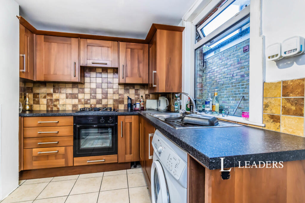 Main image of property: London Road, Riverhead, TN13