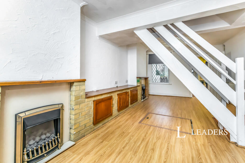 Main image of property: Whitehorse Hill, Chatham, Kent, ME5