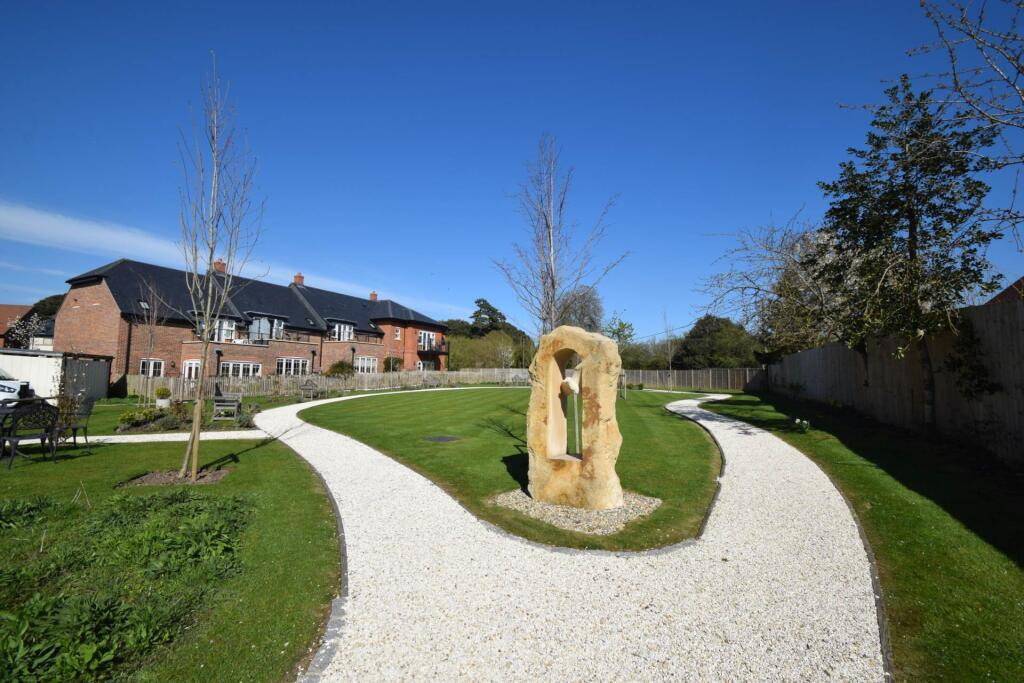 Main image of property: Hampdens Way, Watlington