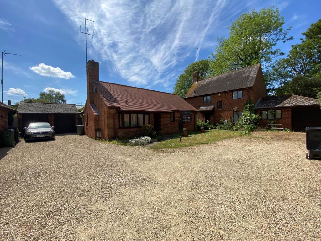 Main image of property: The Meadows, Watlington
