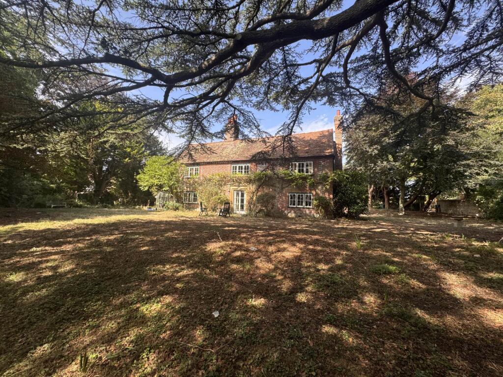 Main image of property: The Old Mansion, Ewelme