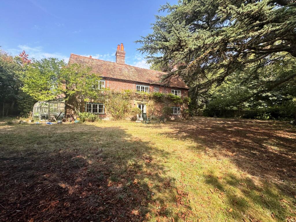 Main image of property: The Old Mansion, Ewelme