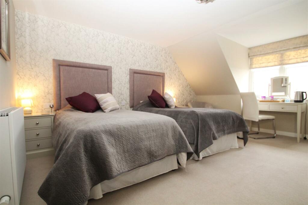 Additional property image - Fitzalan Road, Littlehampton