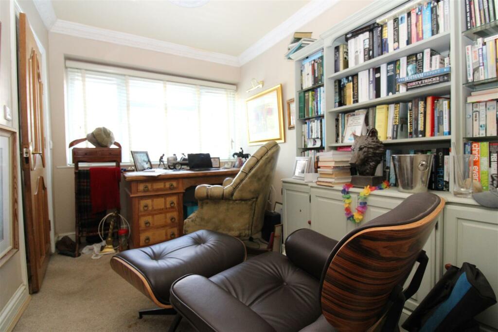 Additional property image - Fitzalan Road, Littlehampton