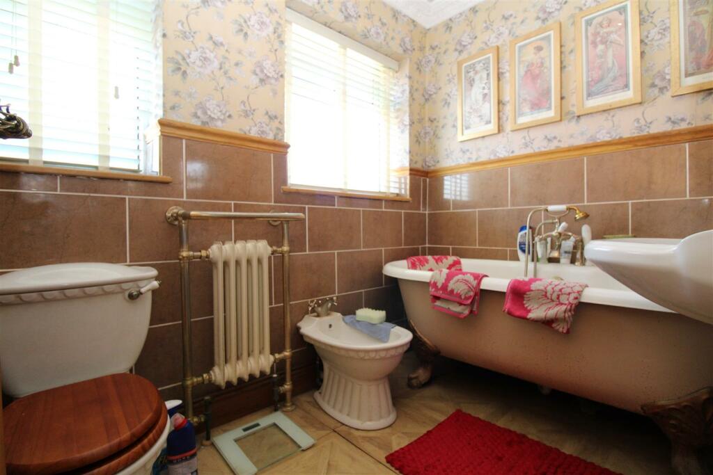 Additional property image - Fitzalan Road, Littlehampton