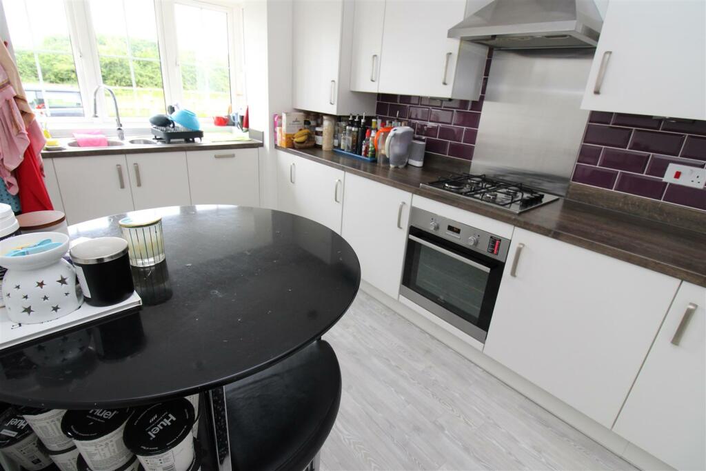 Additional property image - Benjamin Gray Drive, Littlehampton