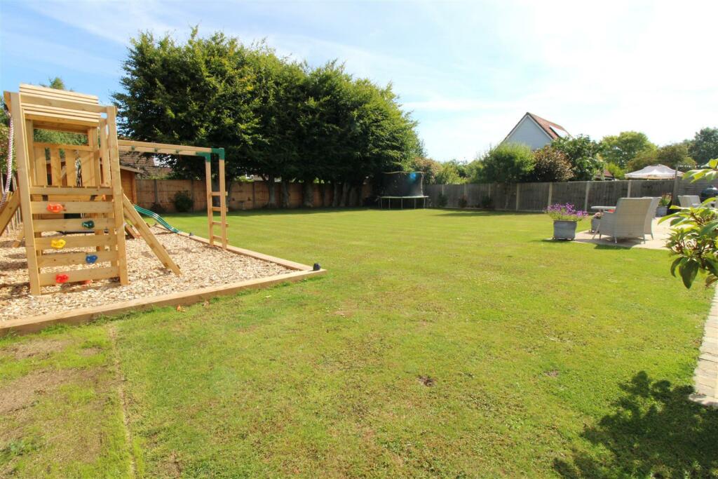 Additional property image - Peregrine Road, Littlehampton