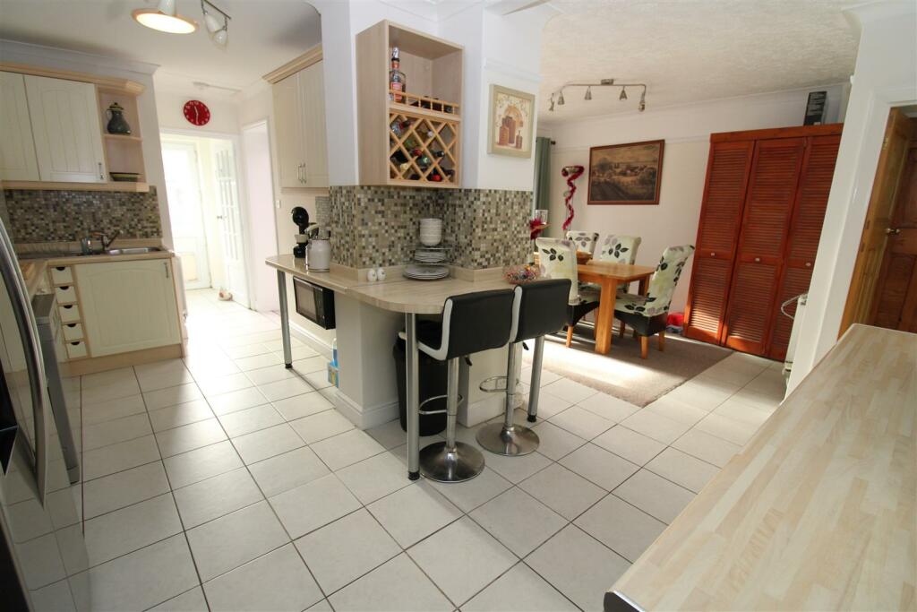 Additional property image - East Street, Littlehampton