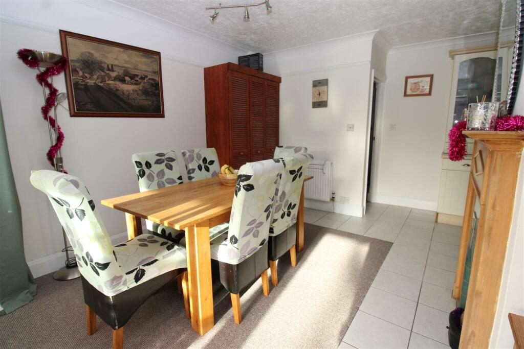 Additional property image - East Street, Littlehampton