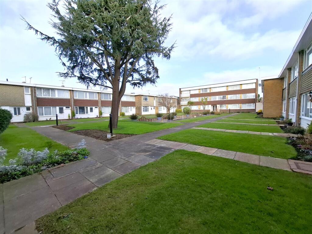 Additional property image - Bramber Square, Rustington