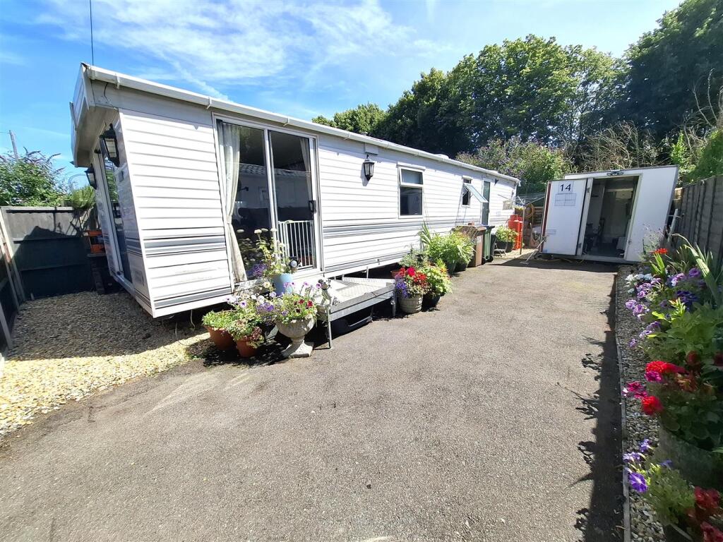 Main image of property: Dinsdale Field Caravan Park, New Road, Rustington